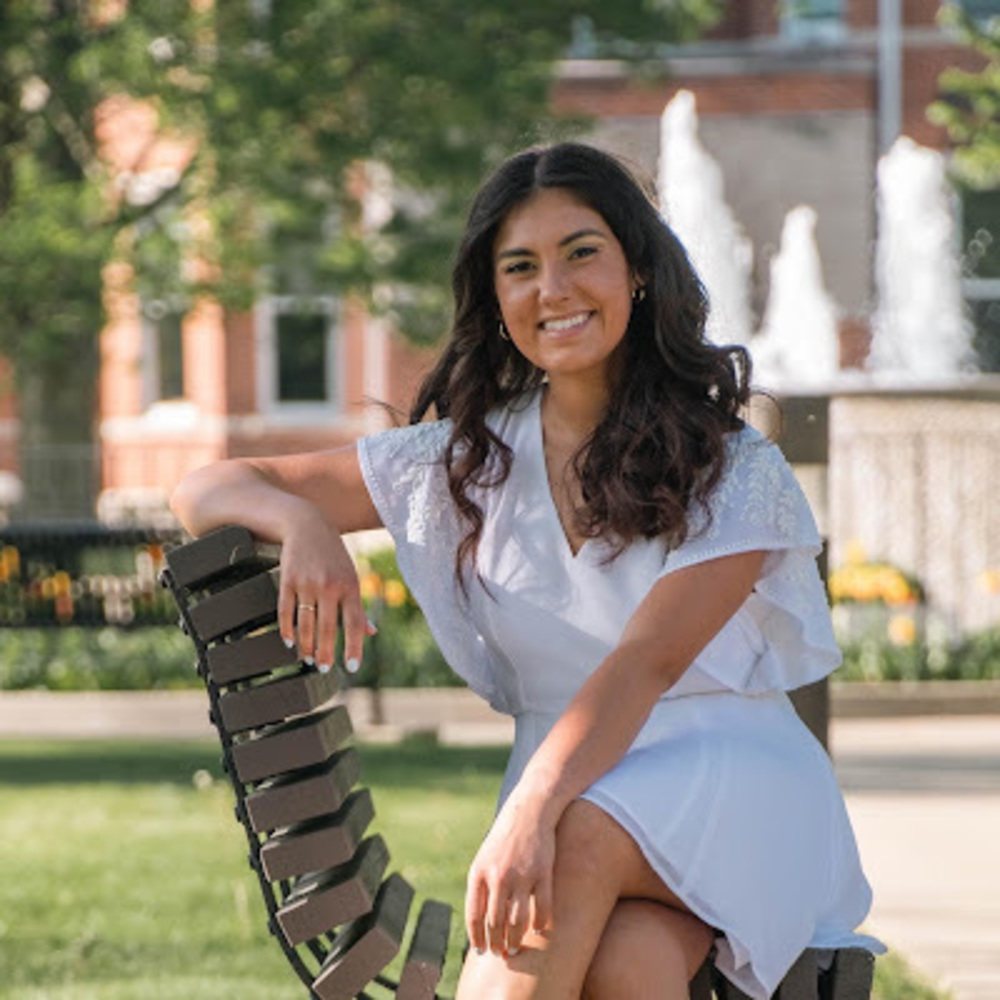 Meet your Posher, Lauren
